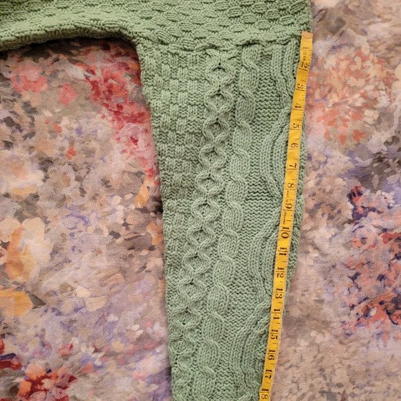 ARAN CRAFTS Ireland Merino Wool Green Cardigan, Size M-L - Picture 14 of 16